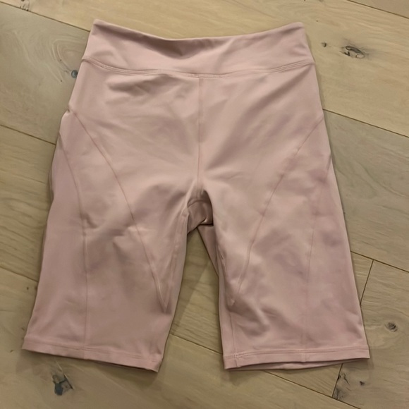 Never been worn: Free people movement biker shorts - Picture 2 of 3